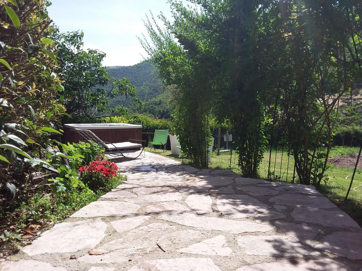 Agriturismo Campagna In Compagnia Vallo di Nera Exterior foto